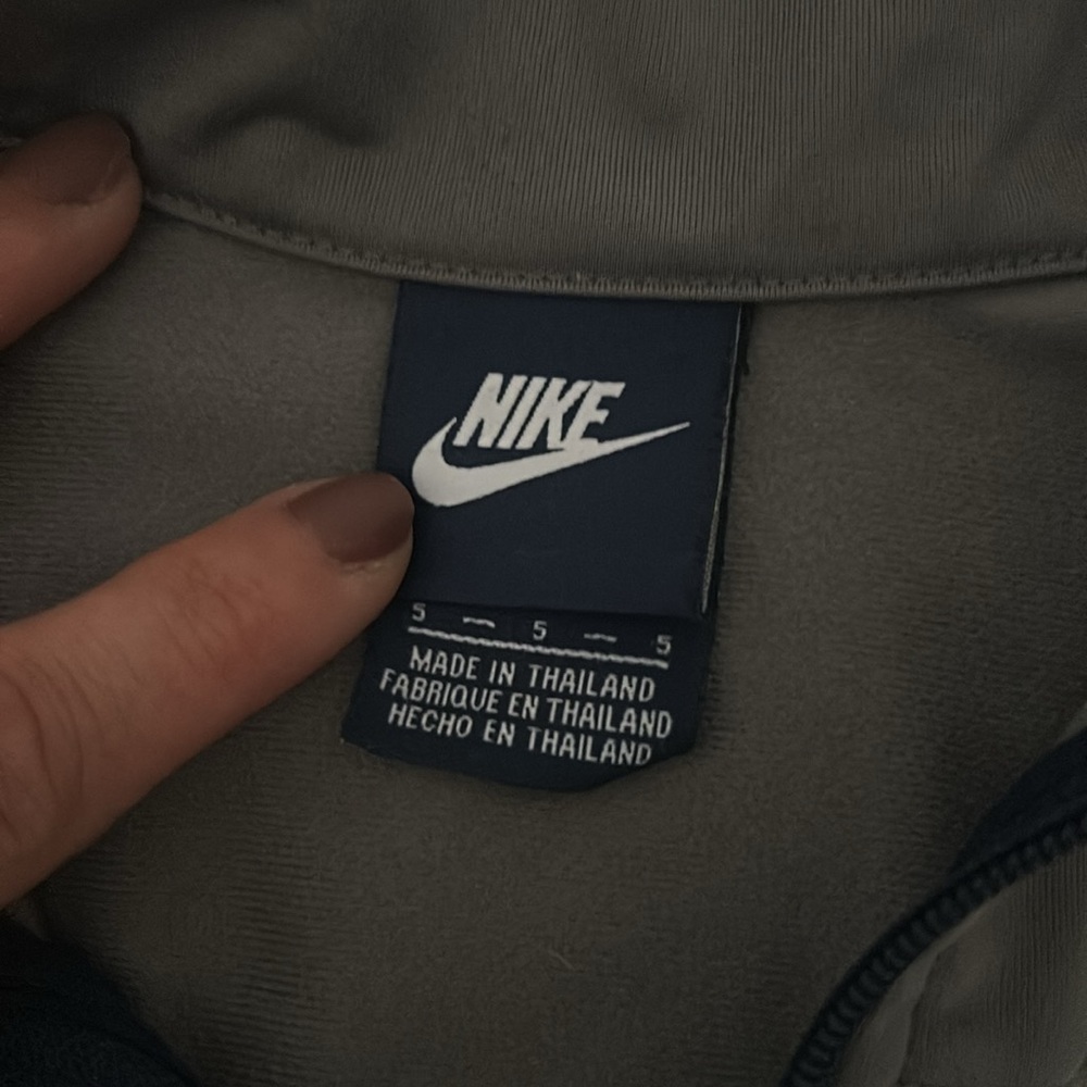 Nike Set - Picture 3 of 5